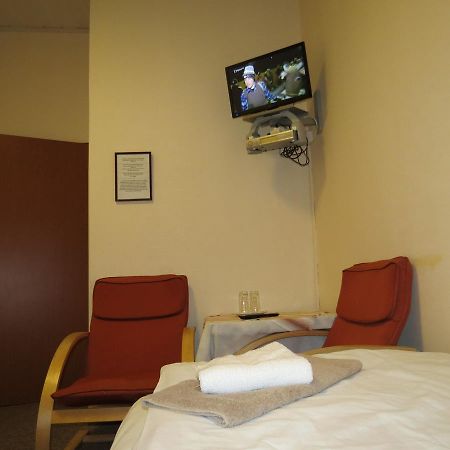Hotel Cesky Dvur Beroun  Zewnętrze zdjęcie